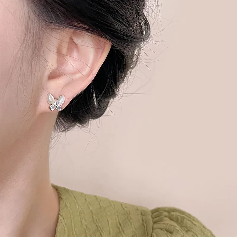 Heart Grass S925 Silver Stud Earrings Women's-3