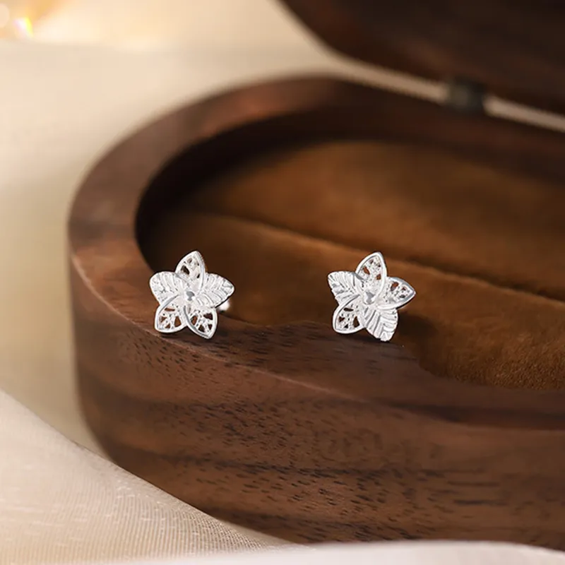 Heart Grass 999 Fine Silver Stud Earrings Women's-1