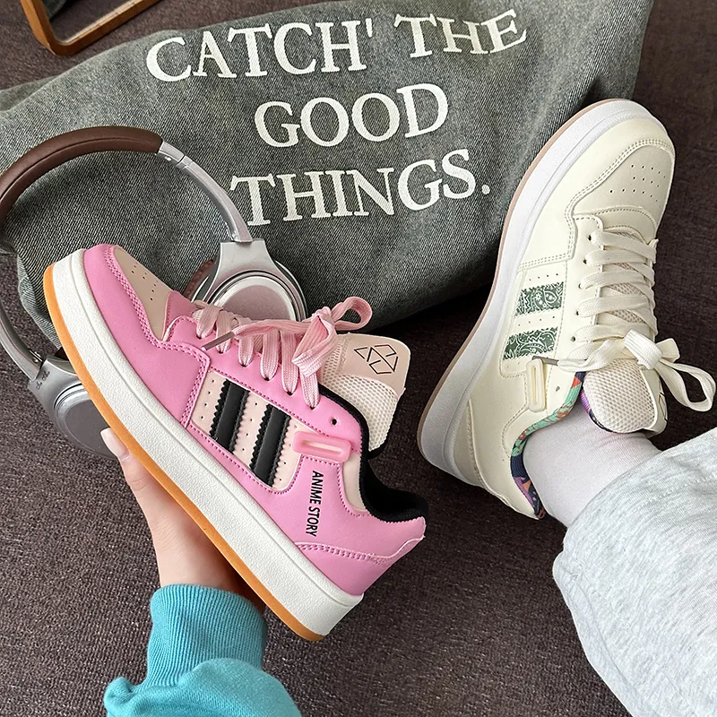 Wooden Rabbit Low Top Skateboard Shoes Unisex-56