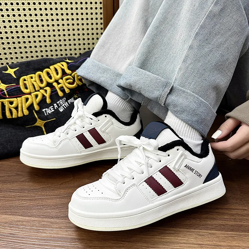 Wooden Rabbit Low Top Skateboard Shoes Unisex-77