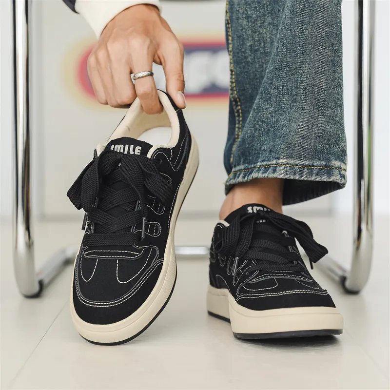 Wooden Rabbit Anti Slip Wear Resistant Low Top Skateboard Shoes Men's-1