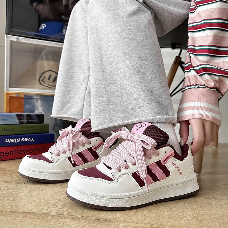 Wooden Rabbit Low Top Skateboard Shoes Unisex-54