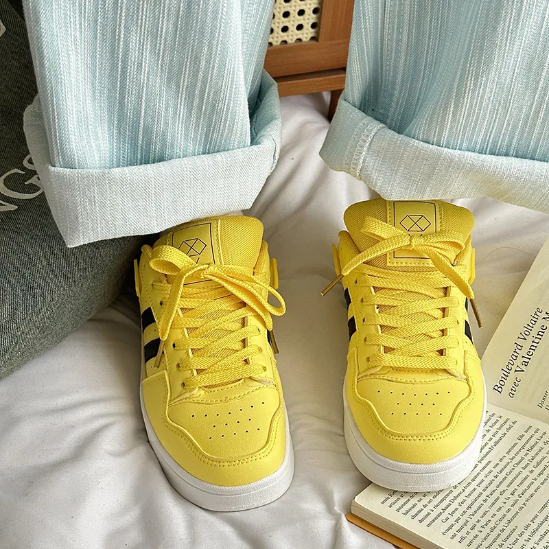 Wooden Rabbit Low Top Skateboard Shoes Unisex-4