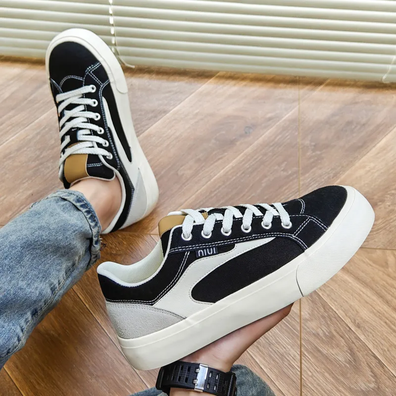 Wooden Rabbit Anti Slip Wear Resistant Low Top Skateboard Shoes Men's-2