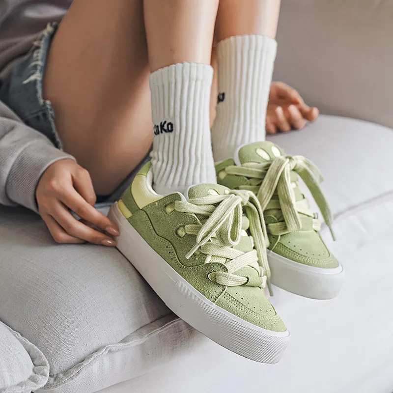 Wooden Rabbit Abrasion Resistant Slip Resistant Low Top Skateboard Shoes Unisex-27