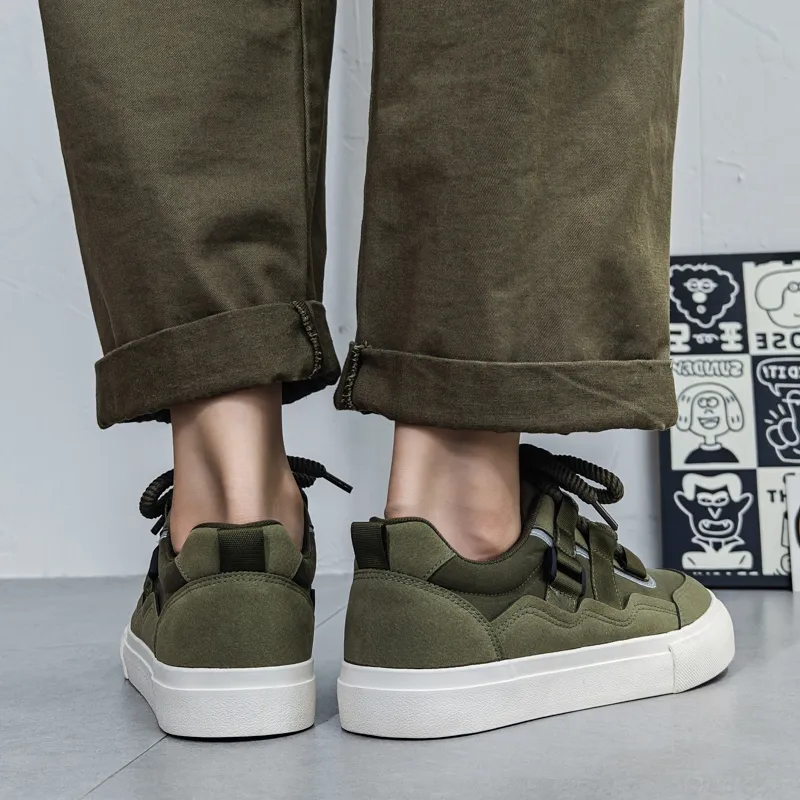 Wooden Rabbit Anti Slip Wear Resistant Low Top Canvas Shoes Men's-9