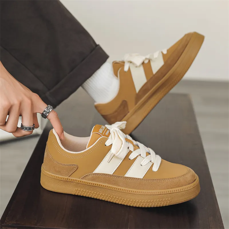 Wooden Rabbit Anti Slip Wear Resistant Low Top Skateboard Shoes Men's Khaki-2