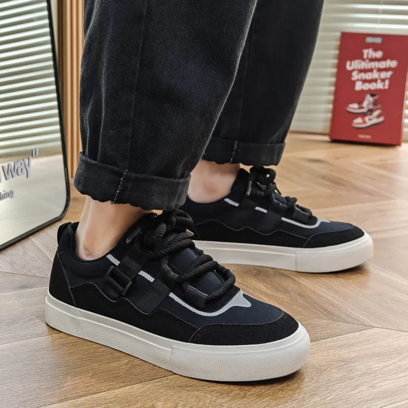 Wooden Rabbit Anti Slip Wear Resistant Low Top Canvas Shoes Men's-4