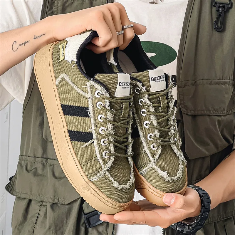 Wooden Rabbit Low Top Skateboard Shoes Men's-2