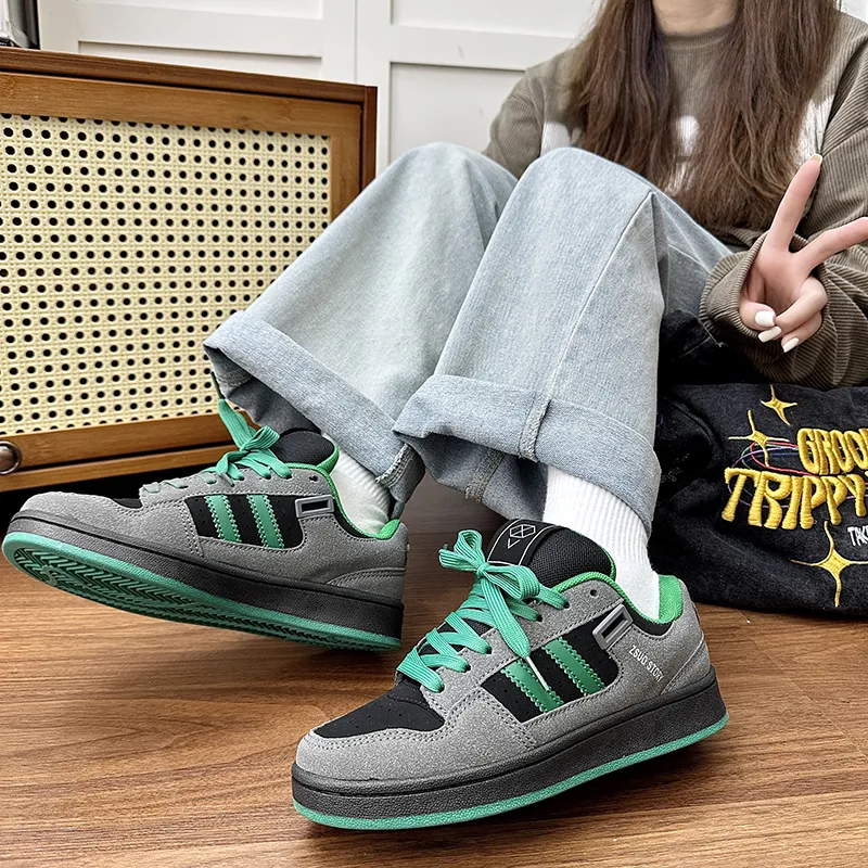 Wooden Rabbit Low Top Skateboard Shoes Unisex-38