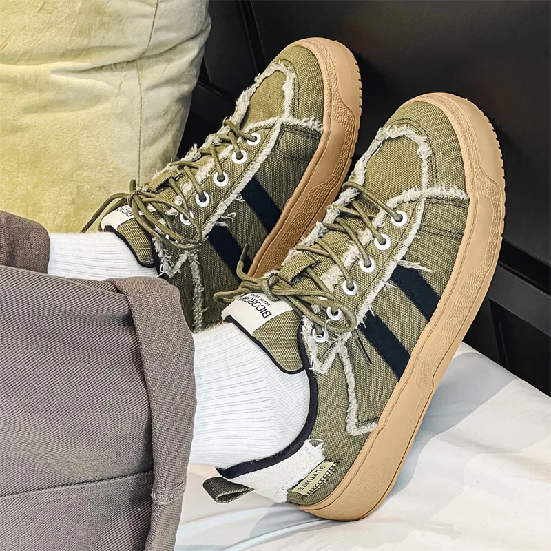 Wooden Rabbit Low Top Skateboard Shoes Men's-4