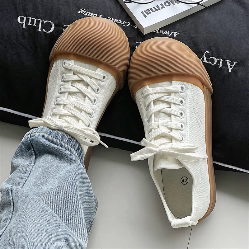 Wooden Rabbit Anti Slip Wear Resistant Low Top Canvas Shoes Unisex-2