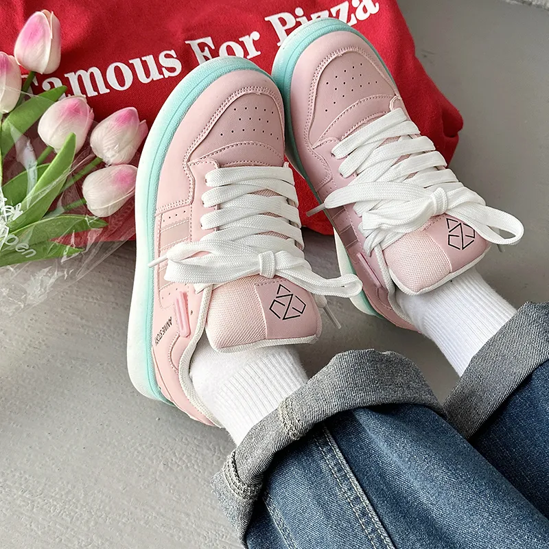 Wooden Rabbit Low Top Skateboard Shoes Unisex-27