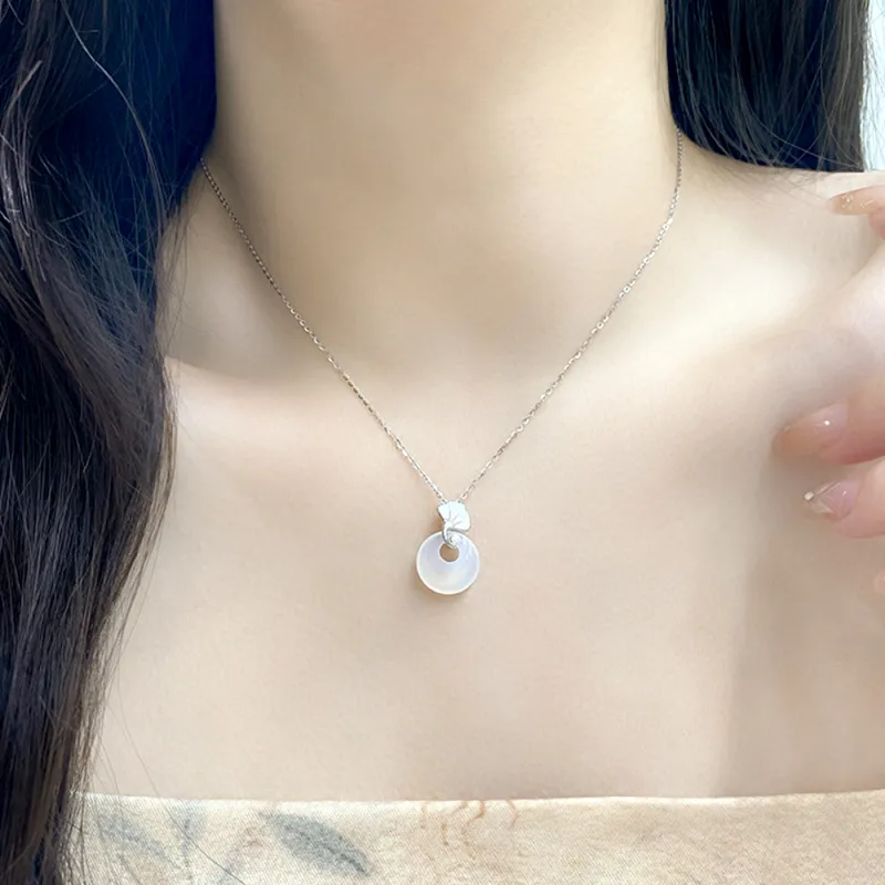 Love Link Chalcedony Necklaces Women's-3