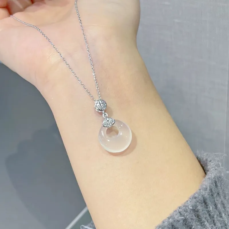 Love Link Processing Chalcedony Necklaces Women's-8