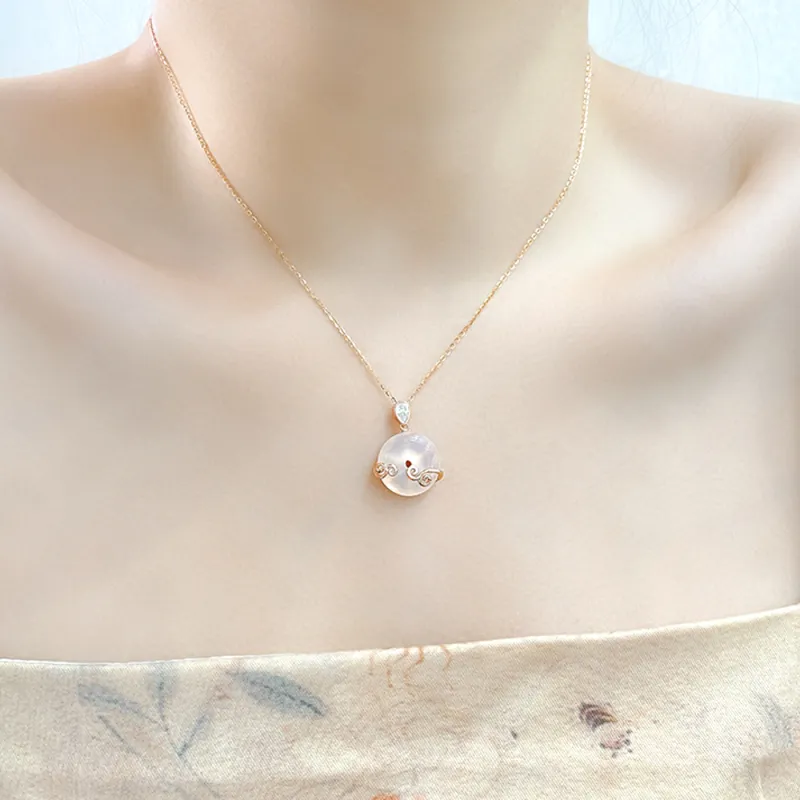 Love Link Chalcedony Necklaces Women's-1