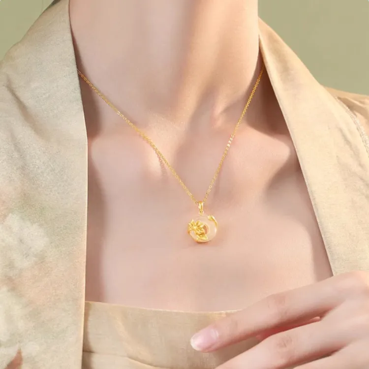 Love Link Chalcedony Necklaces Women's-6
