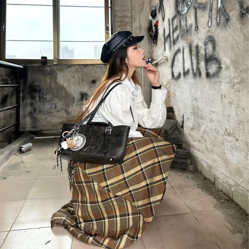 CULTIVATOR PU Shoulder Bag Medium Size Women's Multicolor-4