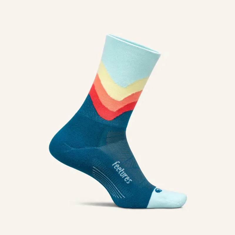 FEETURES Unisex Running Socks-1
