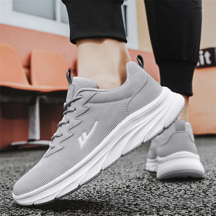 Warrior Breathable Lightweight Low-Top Running Shoes Men's-15