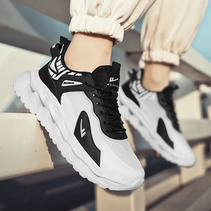 Warrior Shock Absorbers With Slip Resistant And Abrasion Resistant Properties Low Top Chunky Sneakers Men's-6