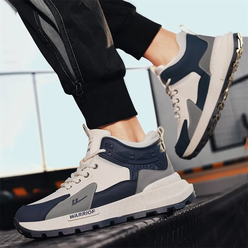 Warrior Shock Absorbers With Abrasion Resistant And Slip Resistant Properties Casual Shoes Men's-20