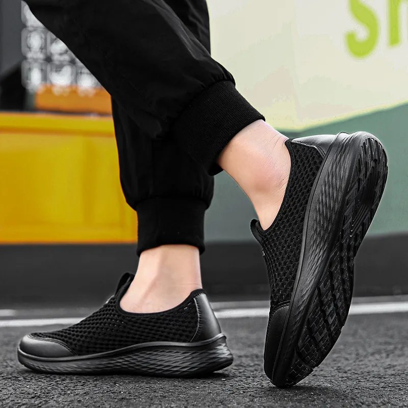 Warrior Breathable Lightweight Low-Top Casual Shoes Unisex-20