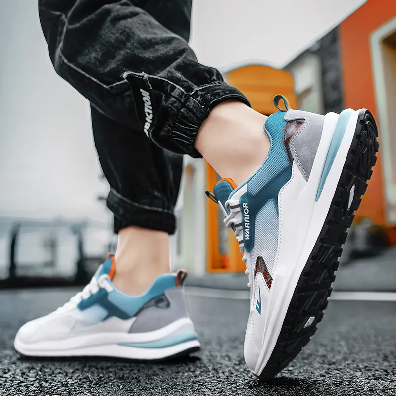 Warrior Breathable Low-Top Sports Casual Shoes Men's Gradient Blue-1