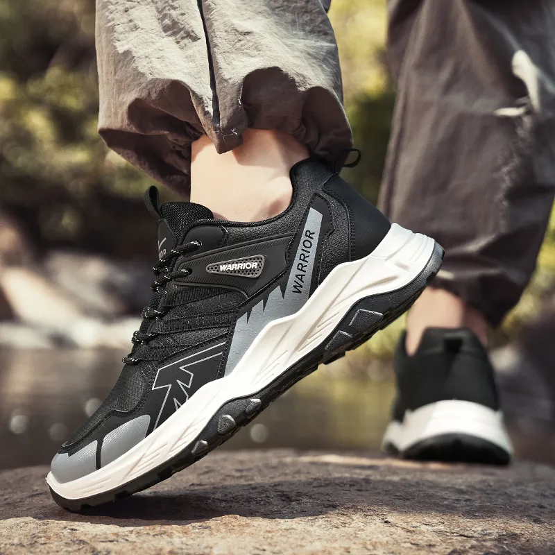 Warrior Shock Absorbers With Abrasion Resistant And Slip Resistant Properties Casual Shoes Men's-6