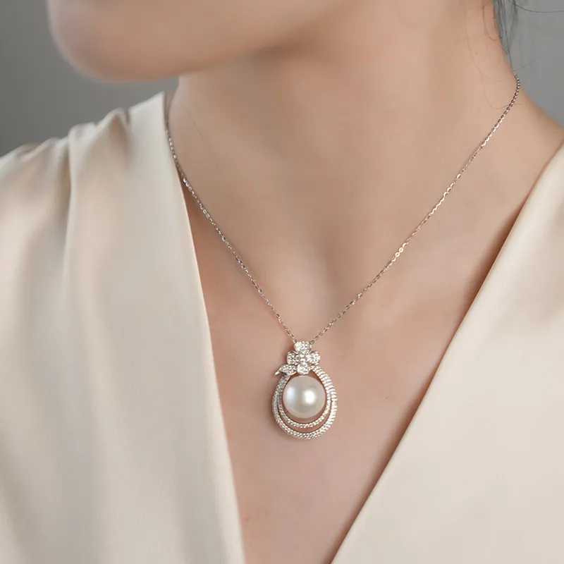 DARA Pearl Necklaces Women's-4
