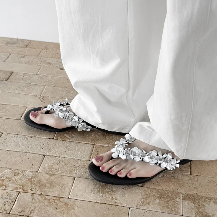Schilling Flip Flops Women's-9