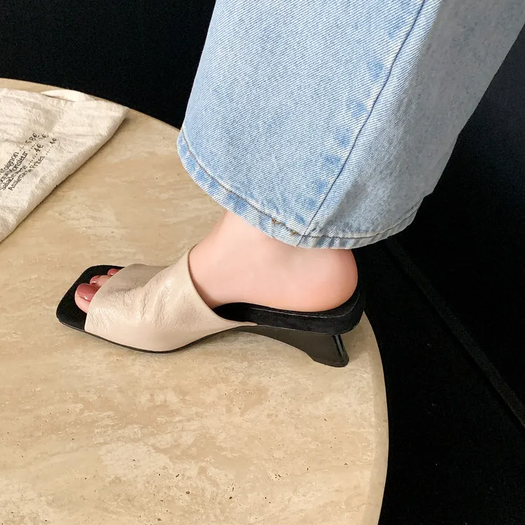 Schilling Slip Resistant Quick Dry Slide Slippers Women's-1