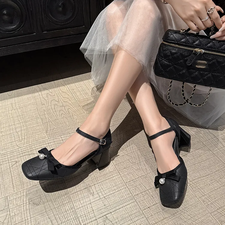 Schilling Chunky Heel High Heels Women's-5
