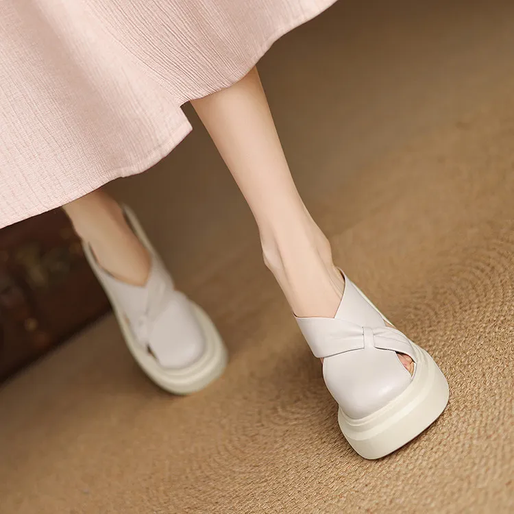 Schilling Closed Toe Slippers Women's-1