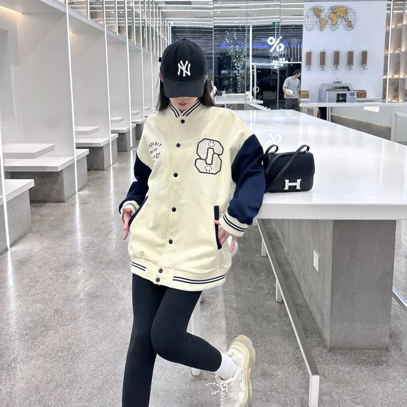 SandKnit Baseball Jacket Unisex-9