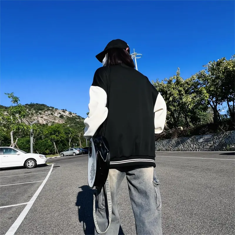 SandKnit Baseball Jacket Unisex-6