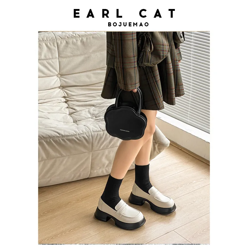 Earl Cat Loafers Women's Black-9