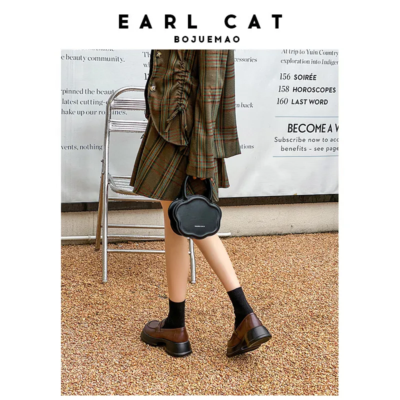 Earl Cat Loafers Women's Black-5
