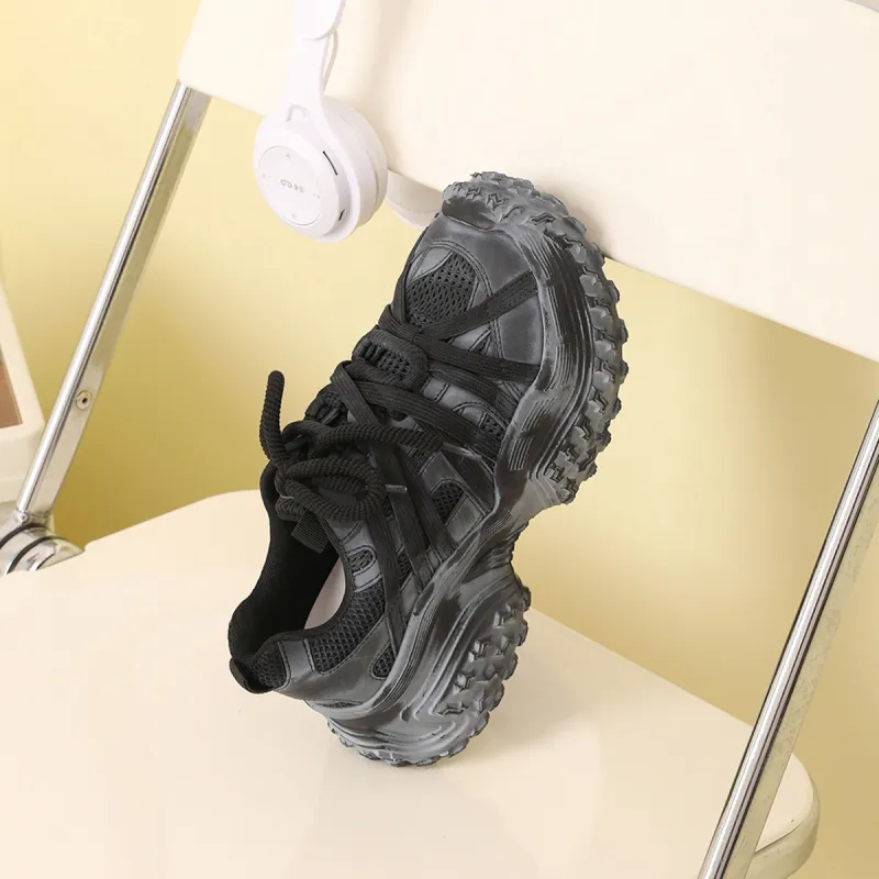 Earl Cat Low Top Chunky Sneakers Women's-5