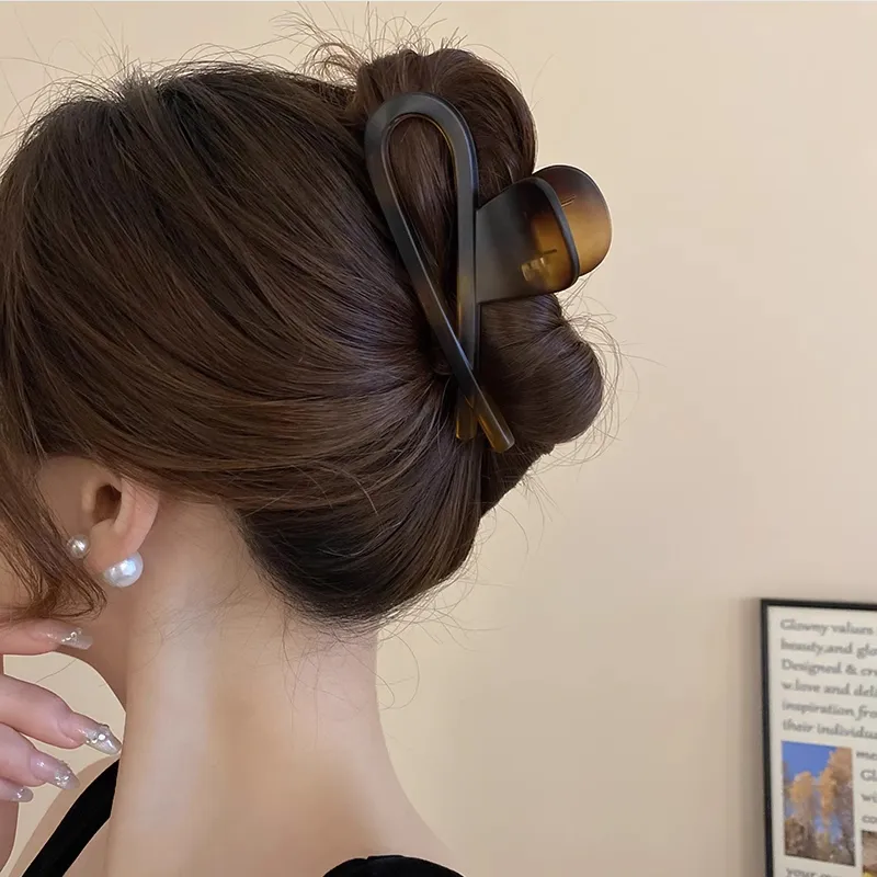 JIANYINGSHU Acrylic Hair Clips Women's-17
