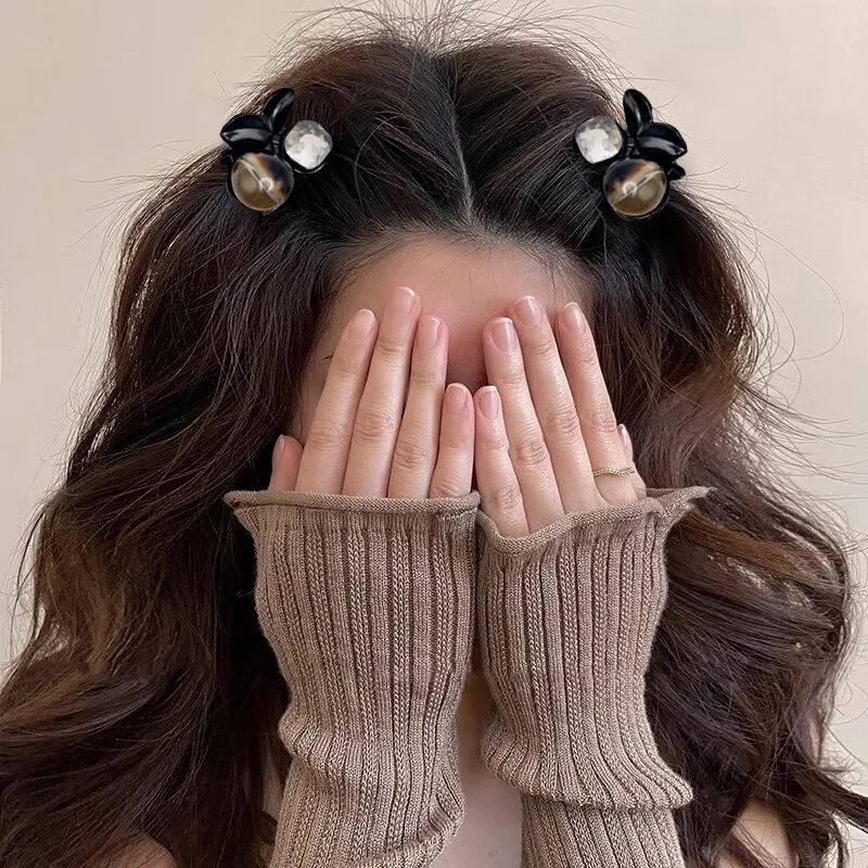 JIANYINGSHU Acrylic Hair Clips Women's-3
