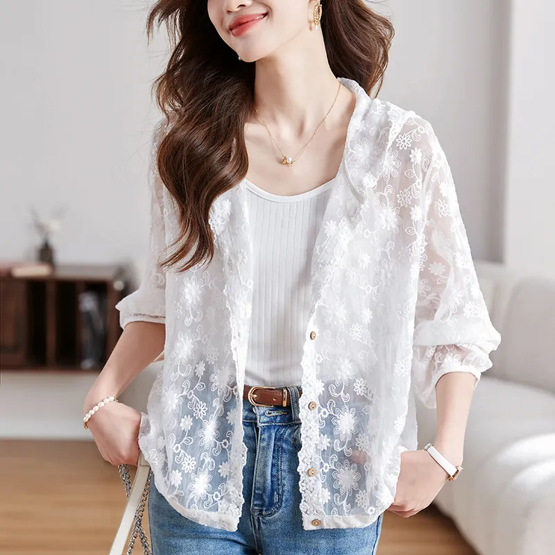 X MOOM Shirts Women's Beige-4