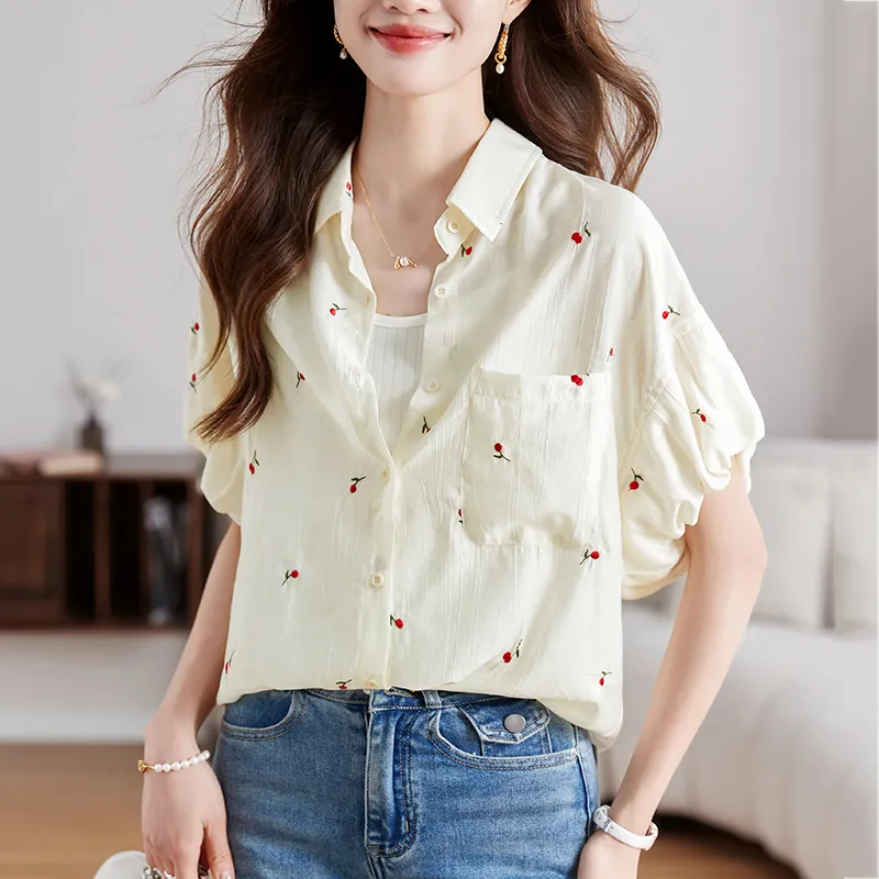 X MOOM Shirts Women's Beige-4