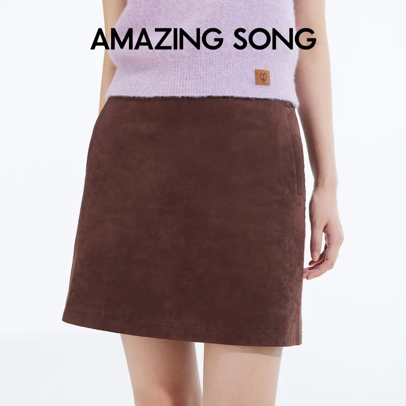 AMAZING SONG Short Skirt Women's Mocha-3