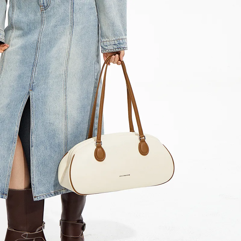 AMAZING SONG Cow Leather Commute OL Baguette Bag Shoulder Bag Large Size Women's Oatmeal White/Elegant Black-5