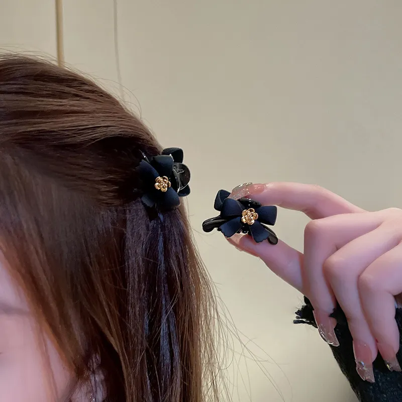DAN DREAM Resin Hair Clips Women's-1