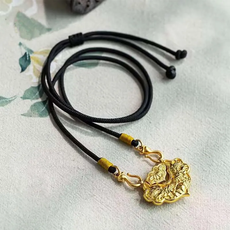 SHARK BABY Alloy Necklaces Women's-6