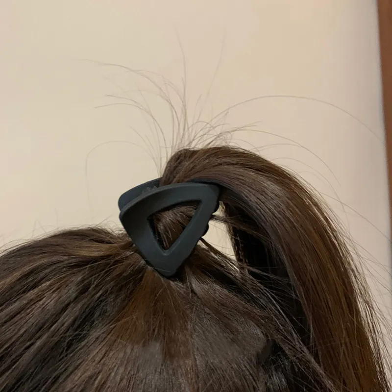 DAN DREAM Resin Hair Clips Women's-1