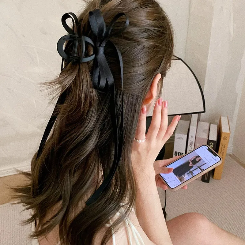 DAN DREAM Acrylic Fabric Hair Clips Women's Black-2