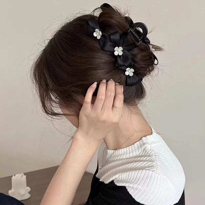 DAN DREAM Fabric Plastic Hair Clips Women's-3